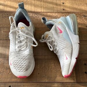 Nike Airmax 270 White and Pink Sneakers